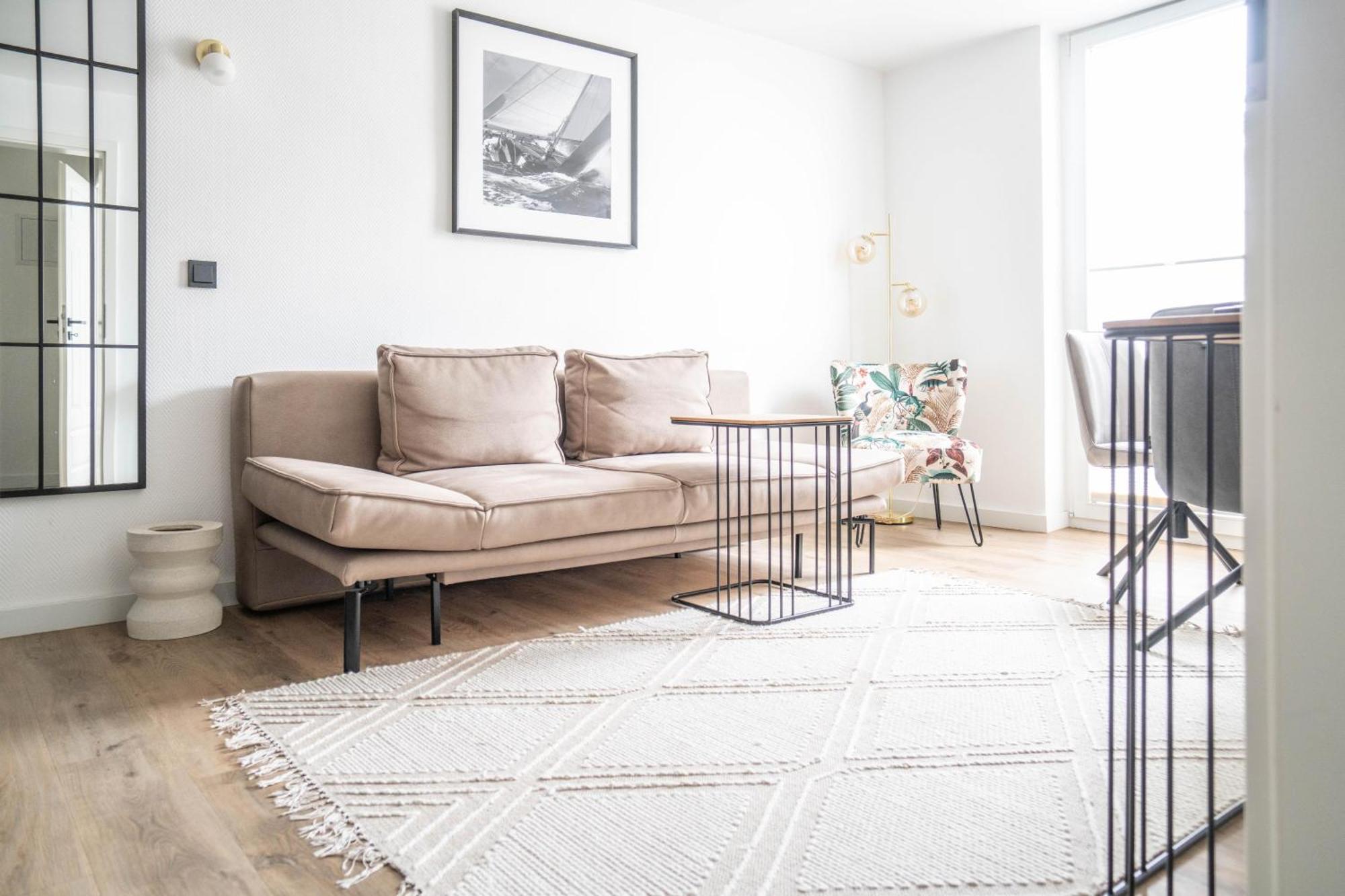 Johouse 11 Apartment